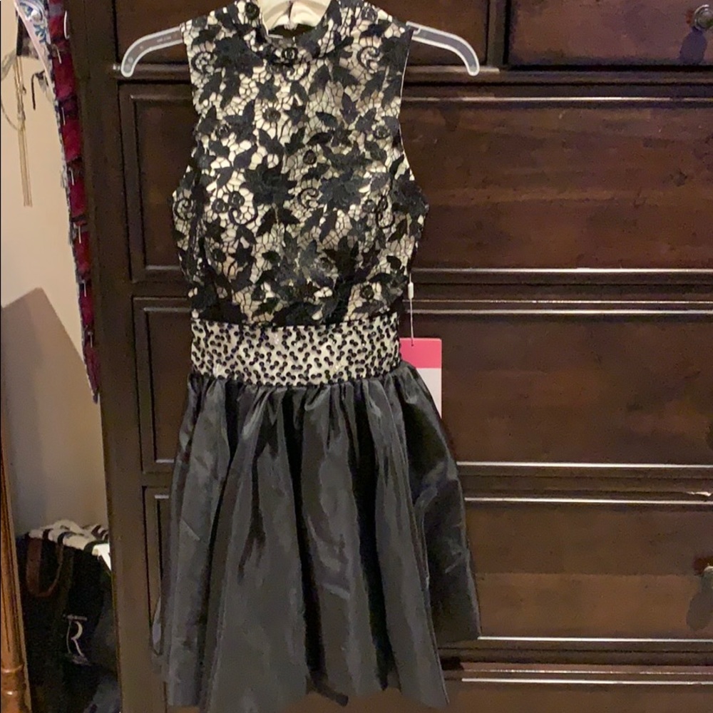 NWT Black short  prom dress